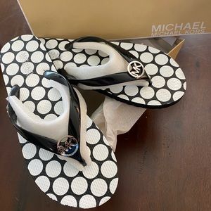 Michael Kors New in box Thongs size 10